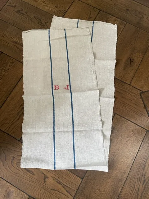 Antique Linen Table Runner - monogrammed 'BJ'