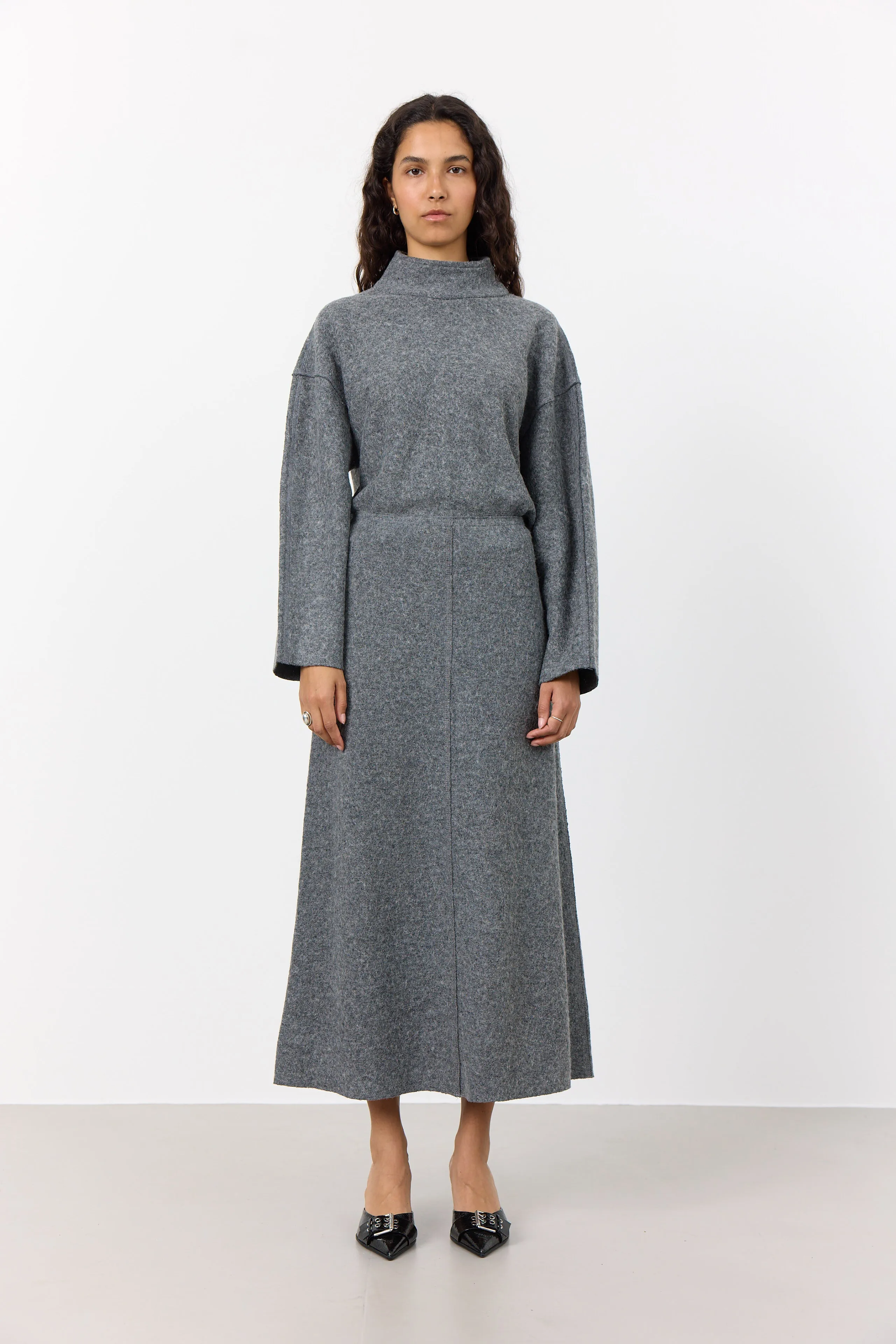 Icon 1 - Dark Gray Melange