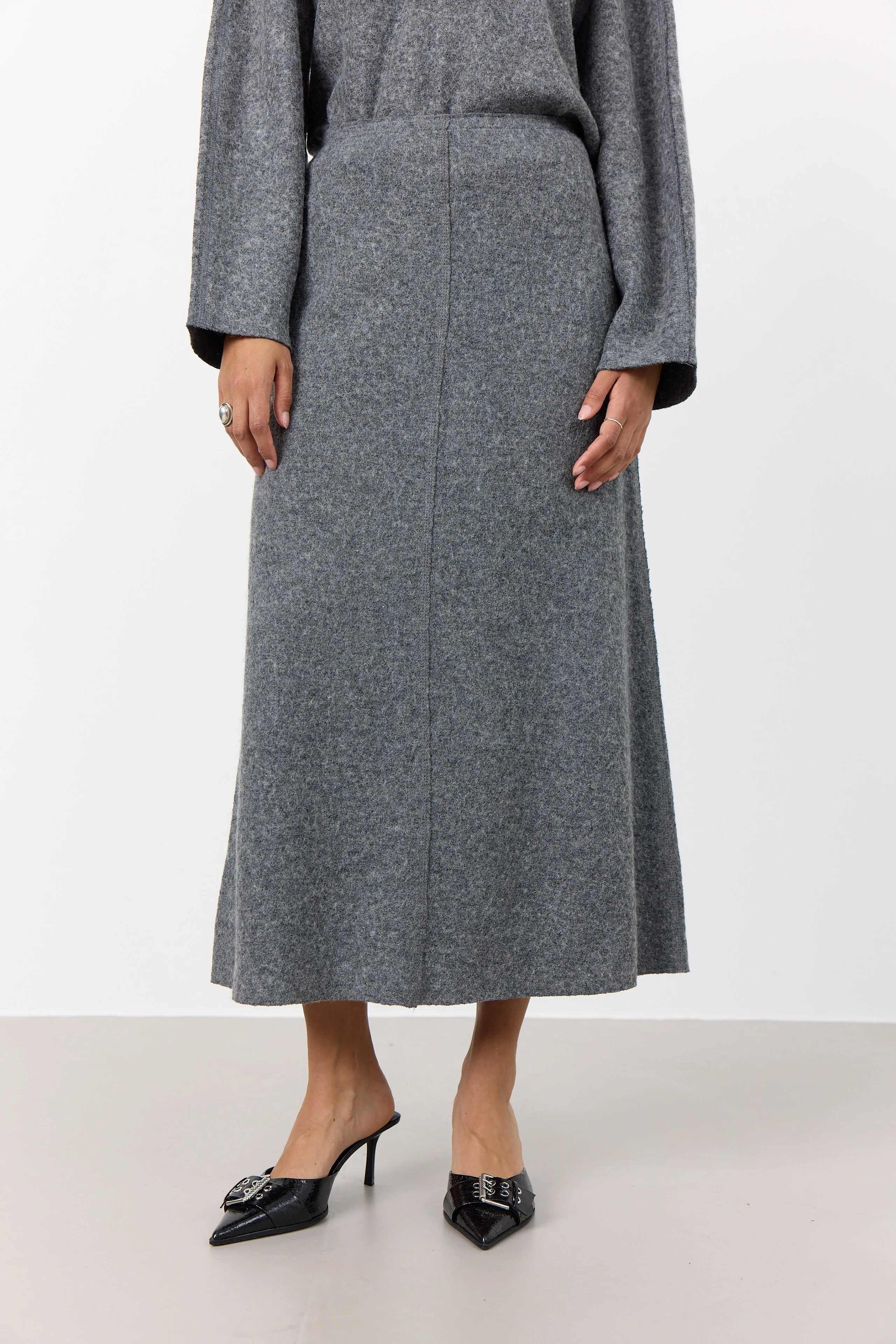 Icon 1 - Dark Gray Melange