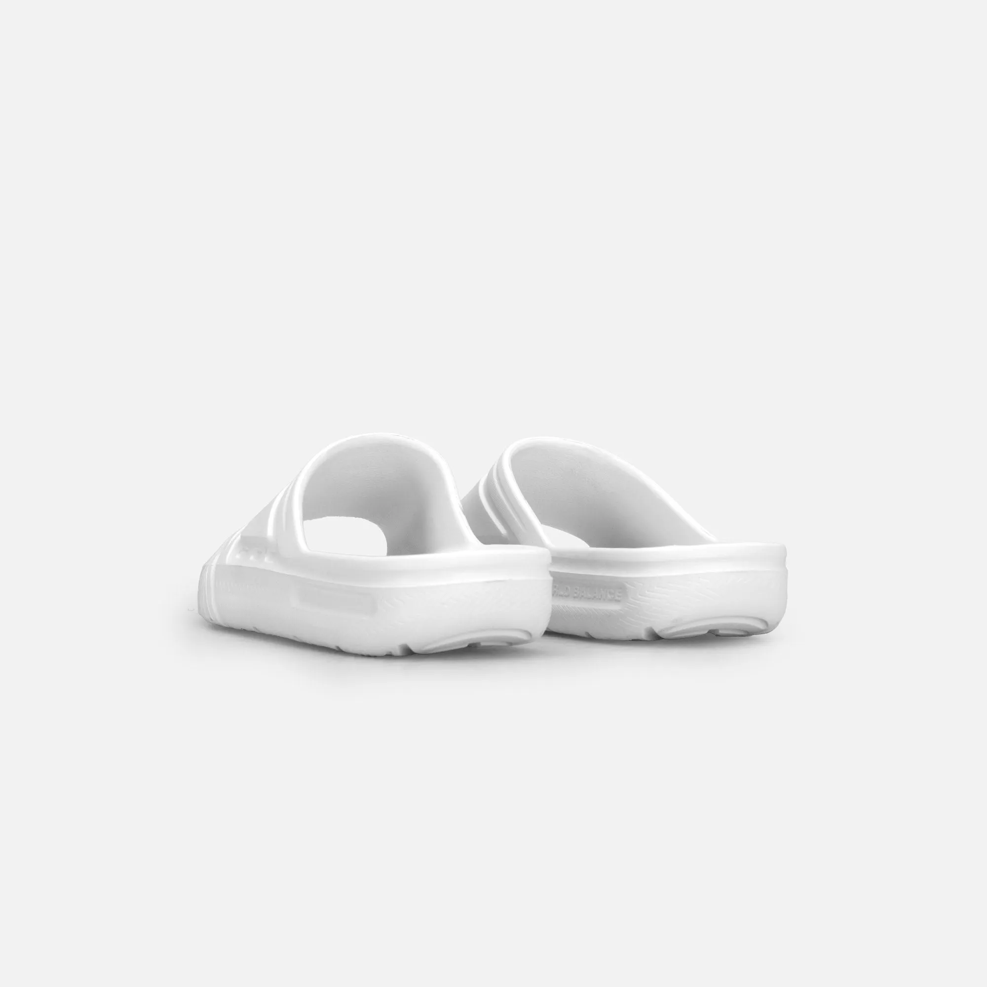 LOUNGE SLIDES BB