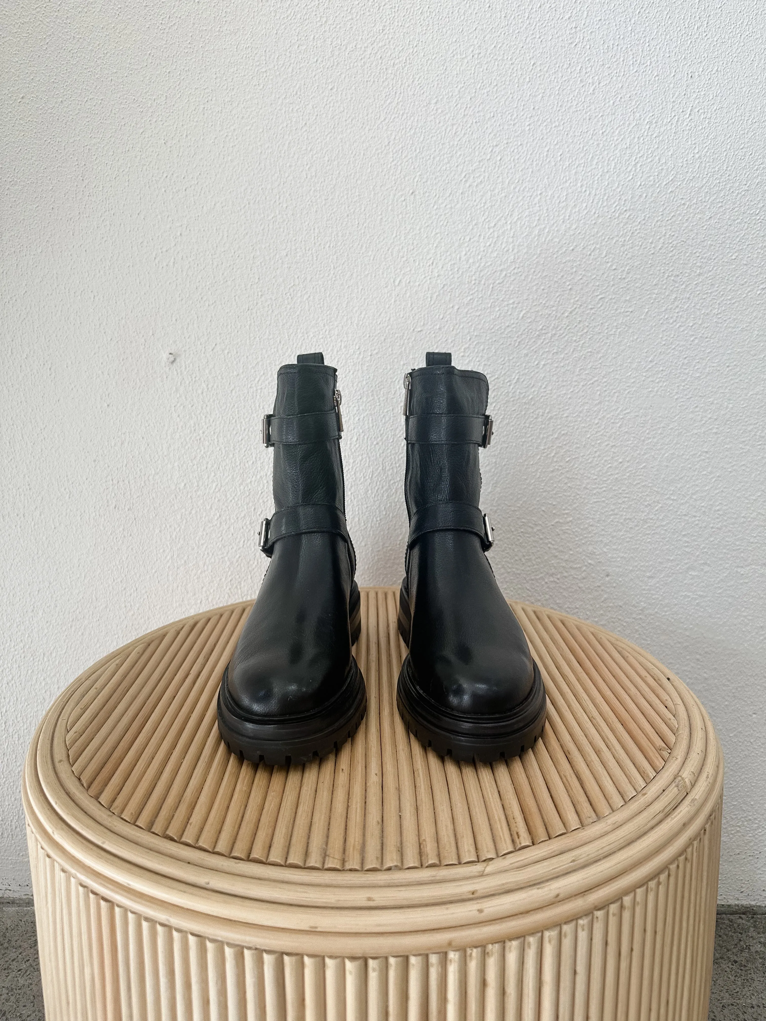 Mollini Almah - Black Leather