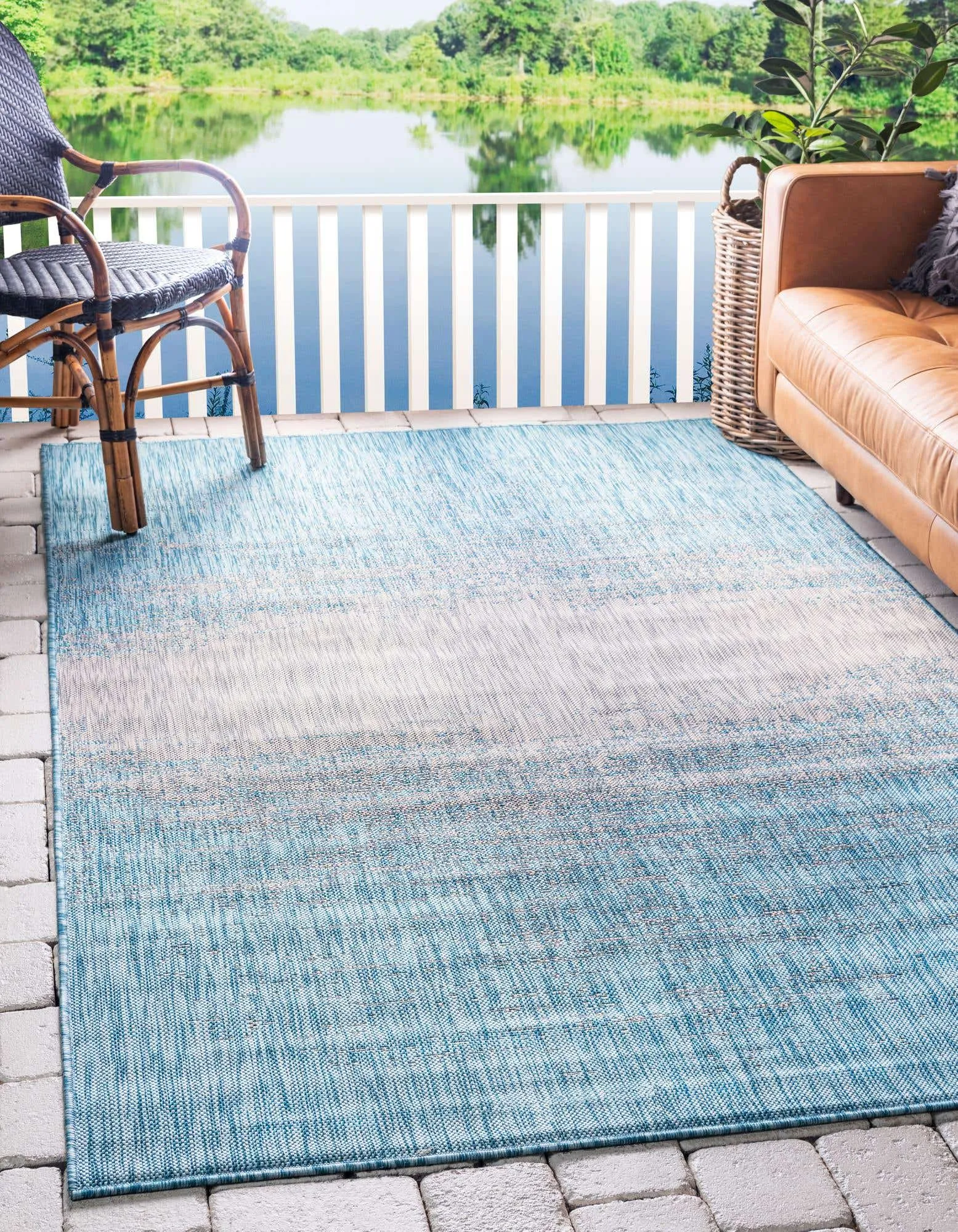 Outdoor Ombre Rug