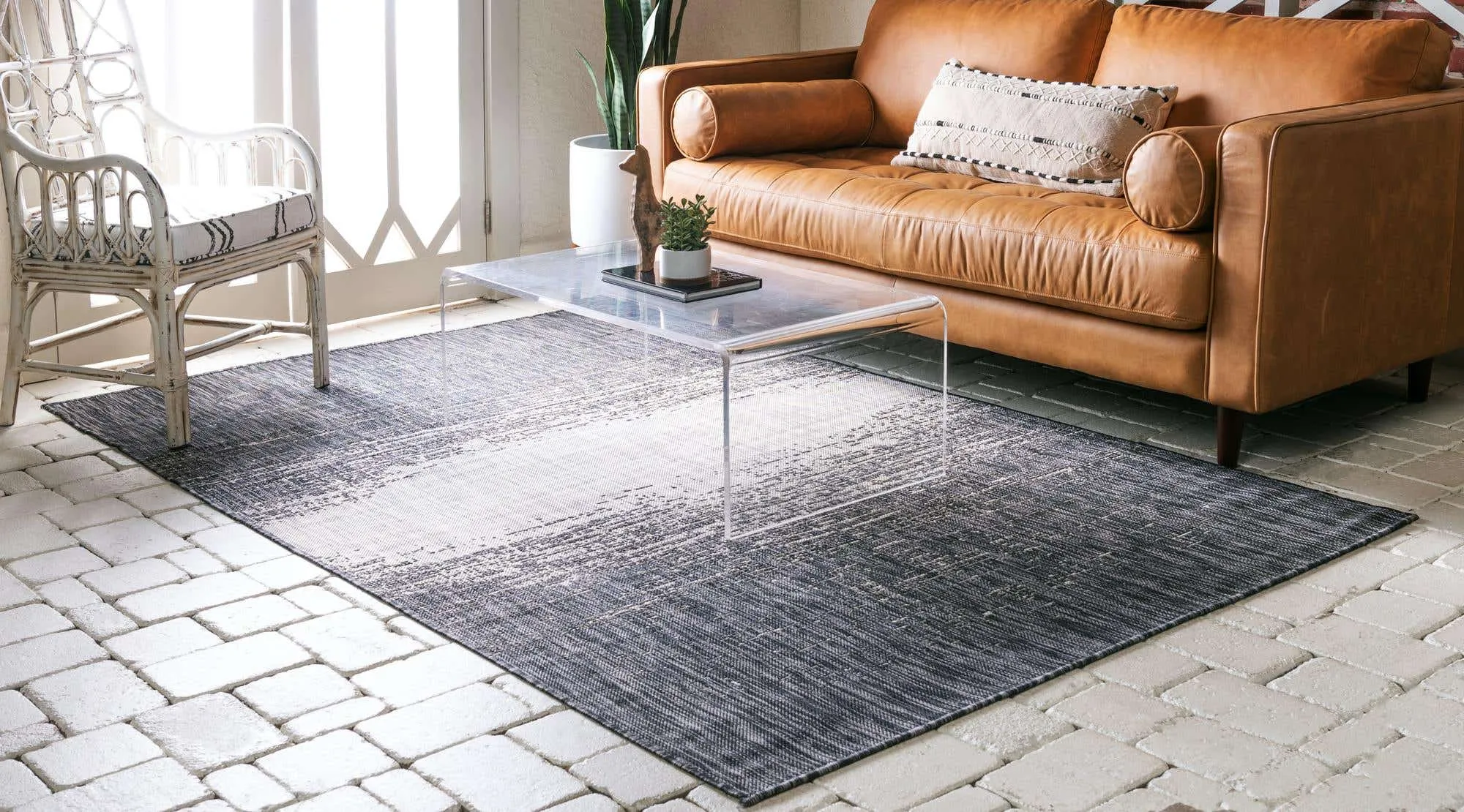 Outdoor Ombre Rug
