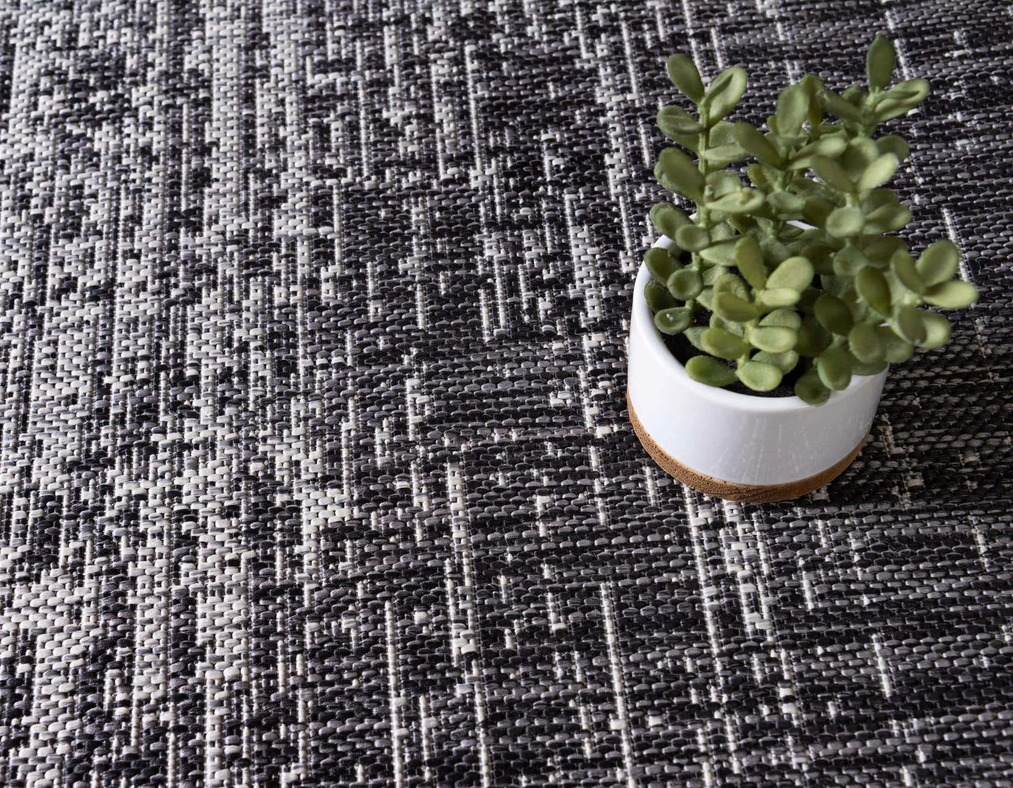 Outdoor Ombre Rug