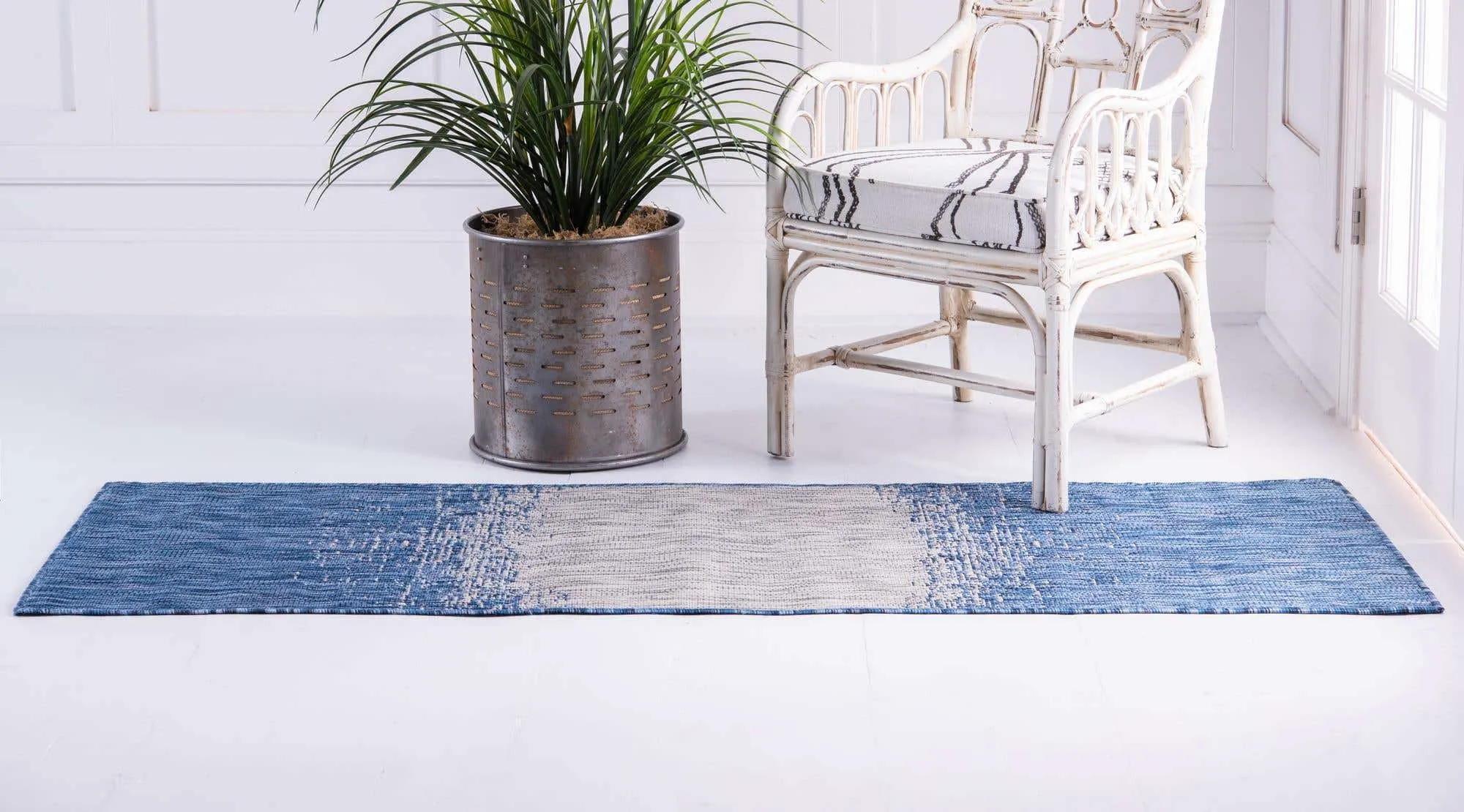 Outdoor Ombre Rug