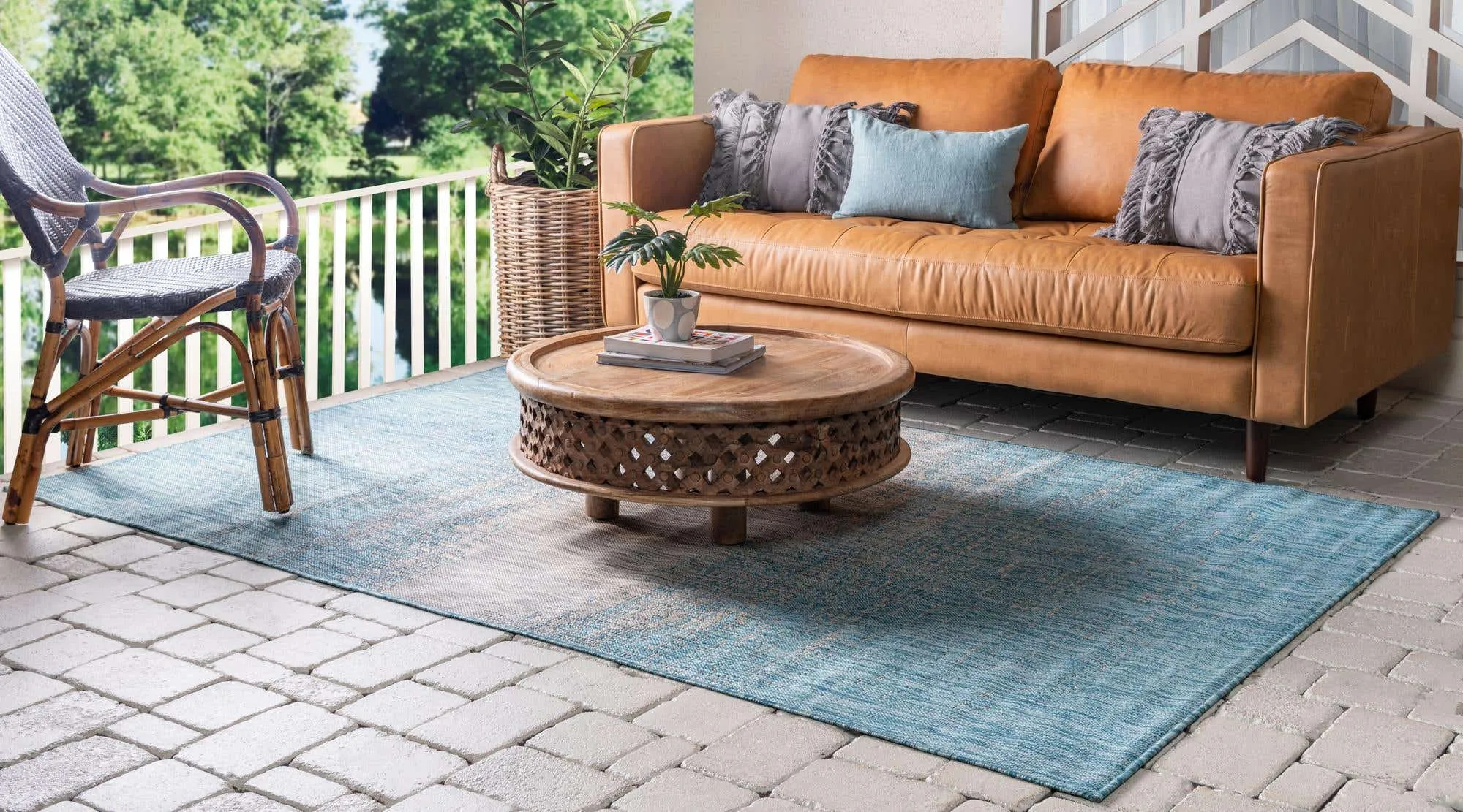 Outdoor Ombre Rug