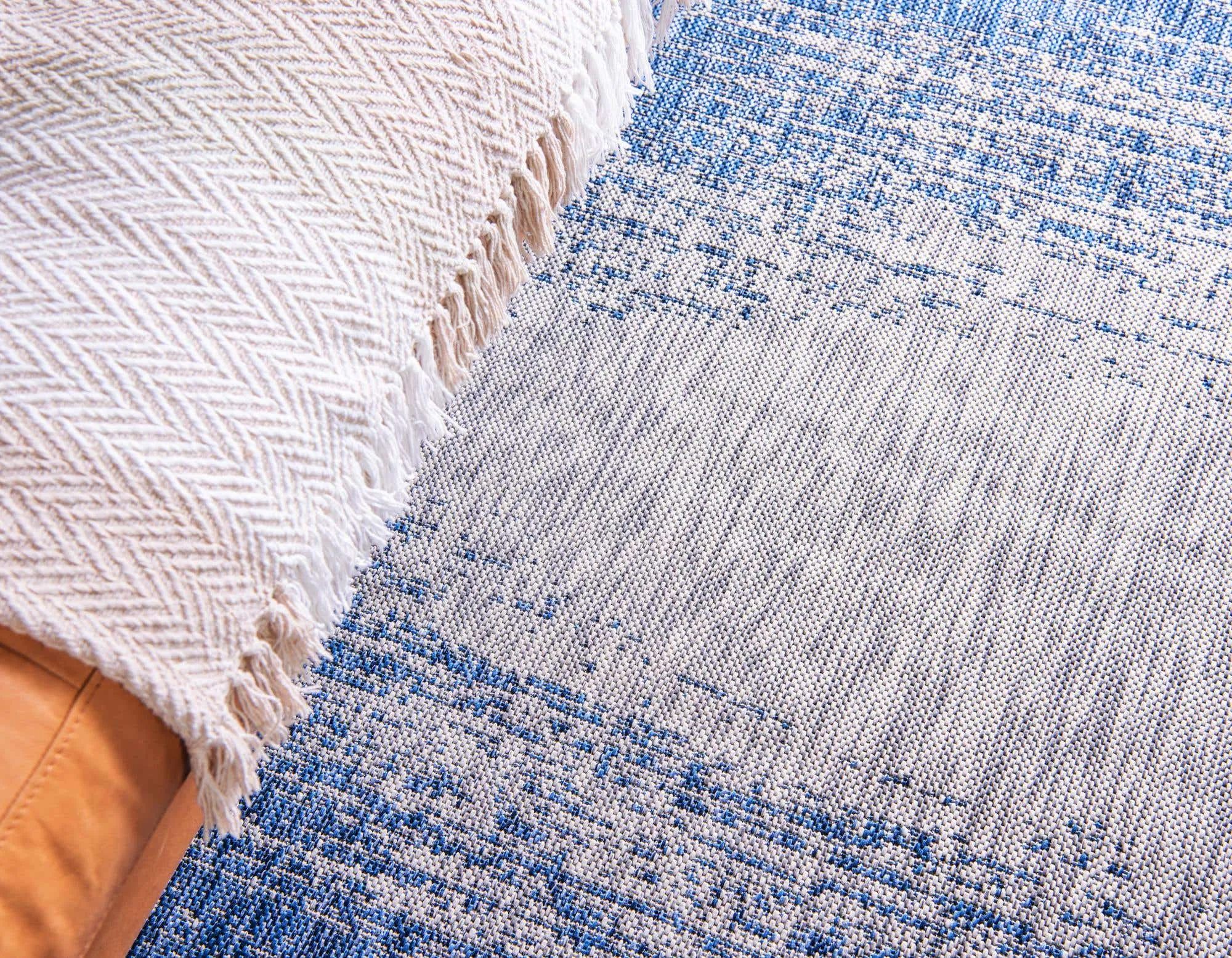 Outdoor Ombre Rug