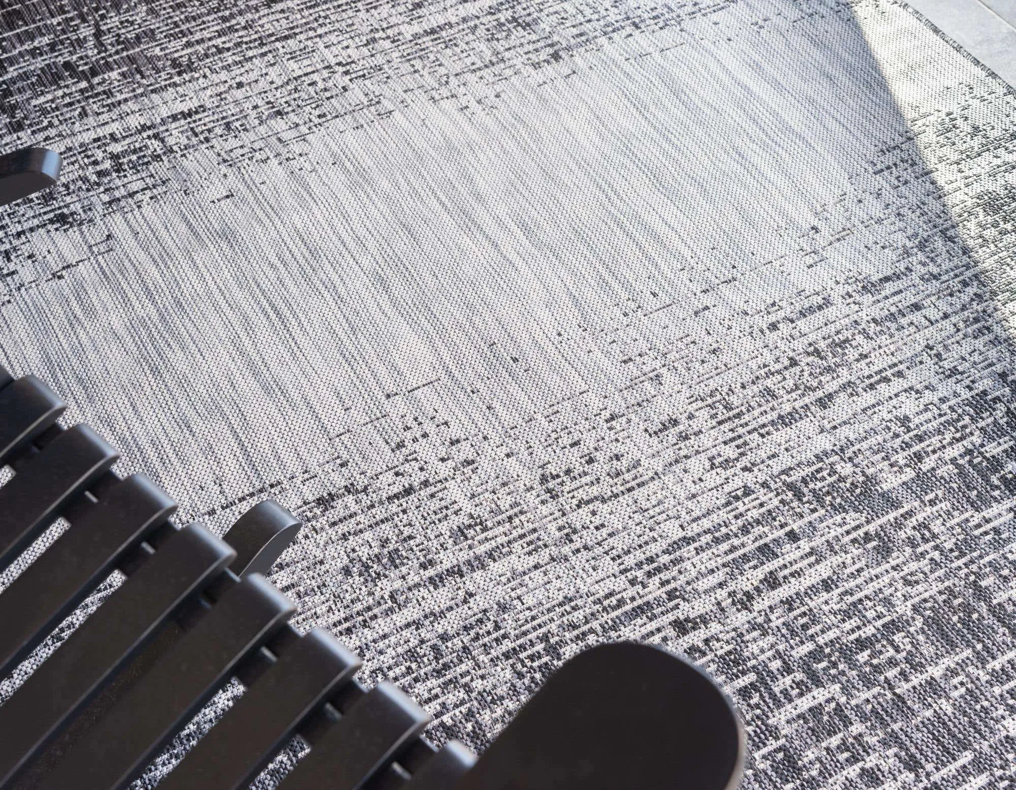 Outdoor Ombre Rug