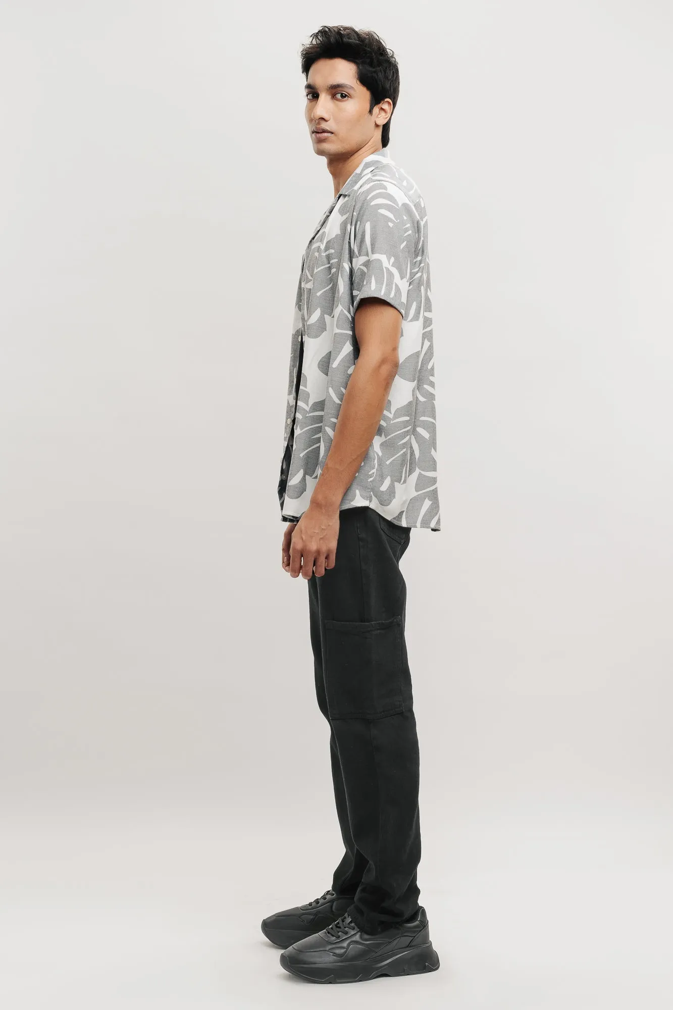 Slate Men's Slim Cargo Jeans