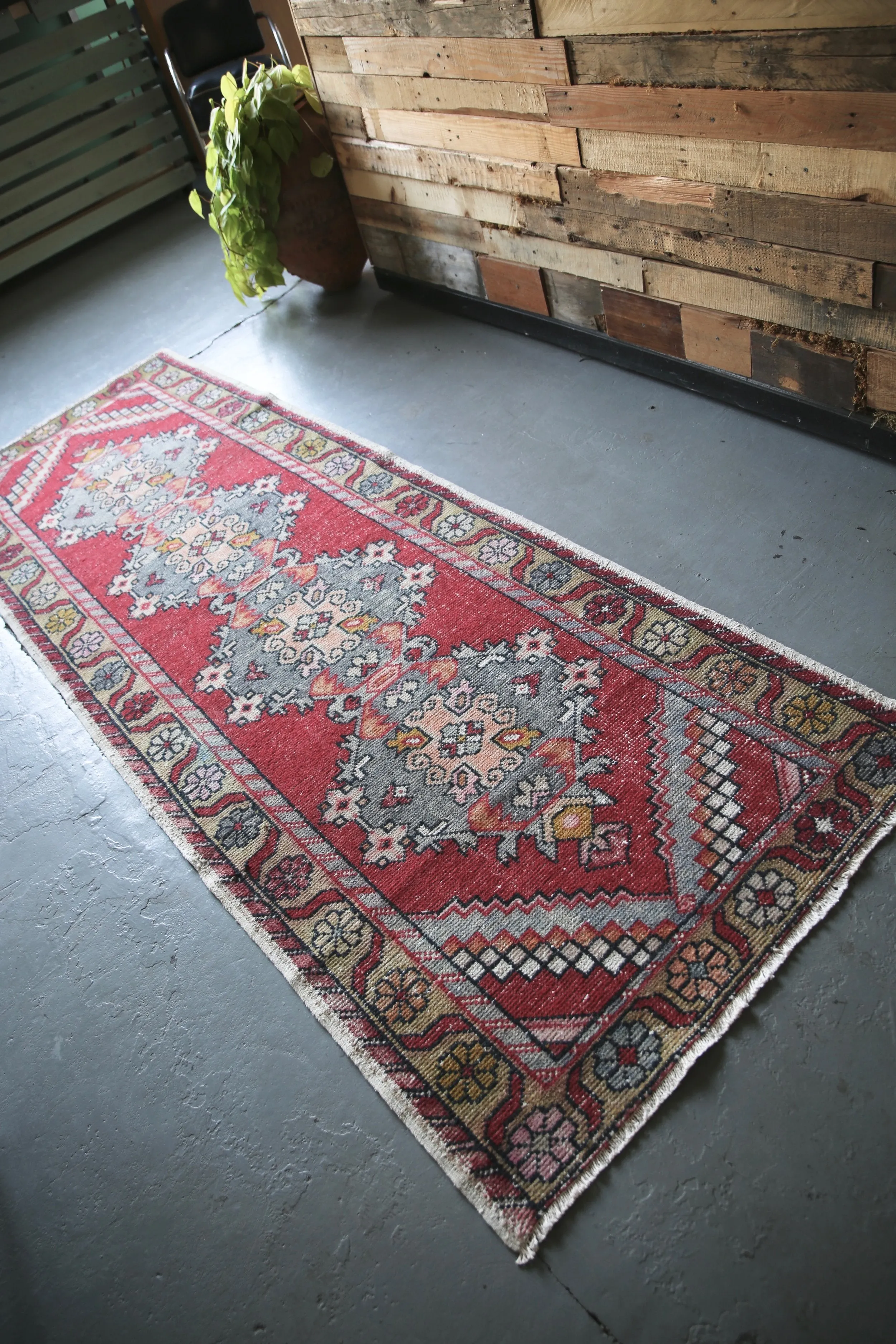 Vintage Faded Anatolian Turkish Runner Rug 3.4ftx9.9ft