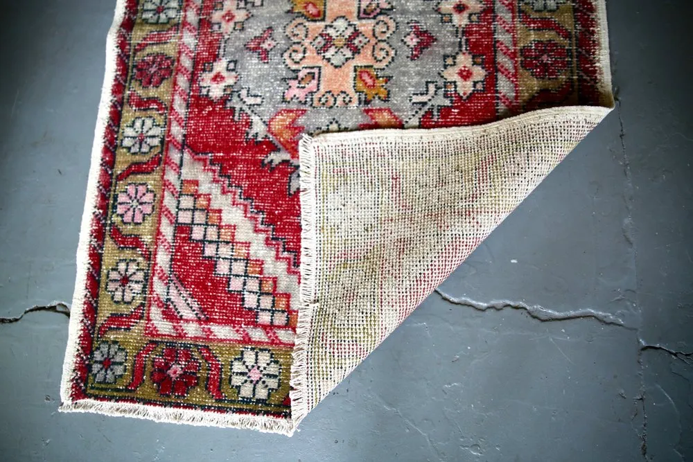 Vintage Faded Anatolian Turkish Runner Rug 3.4ftx9.9ft